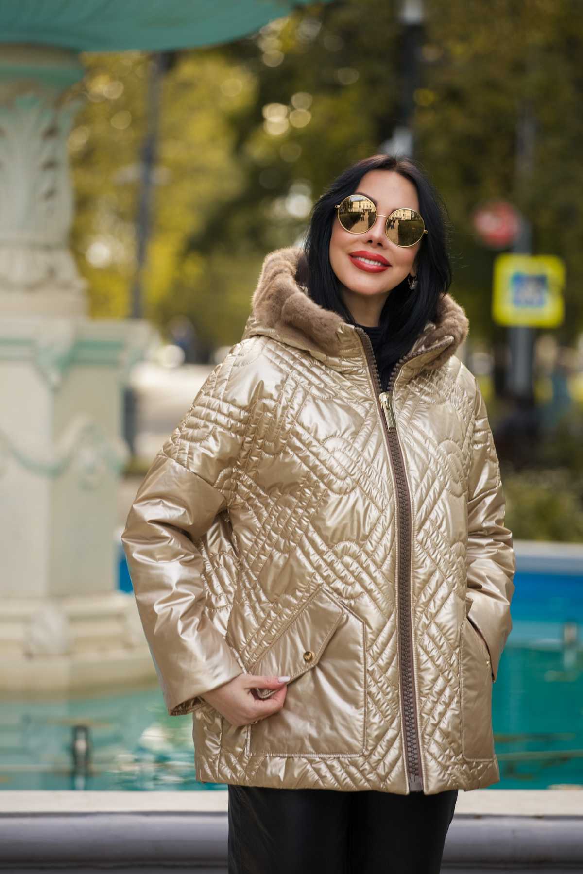 Купить зимнюю куртку c мехом норки GALA