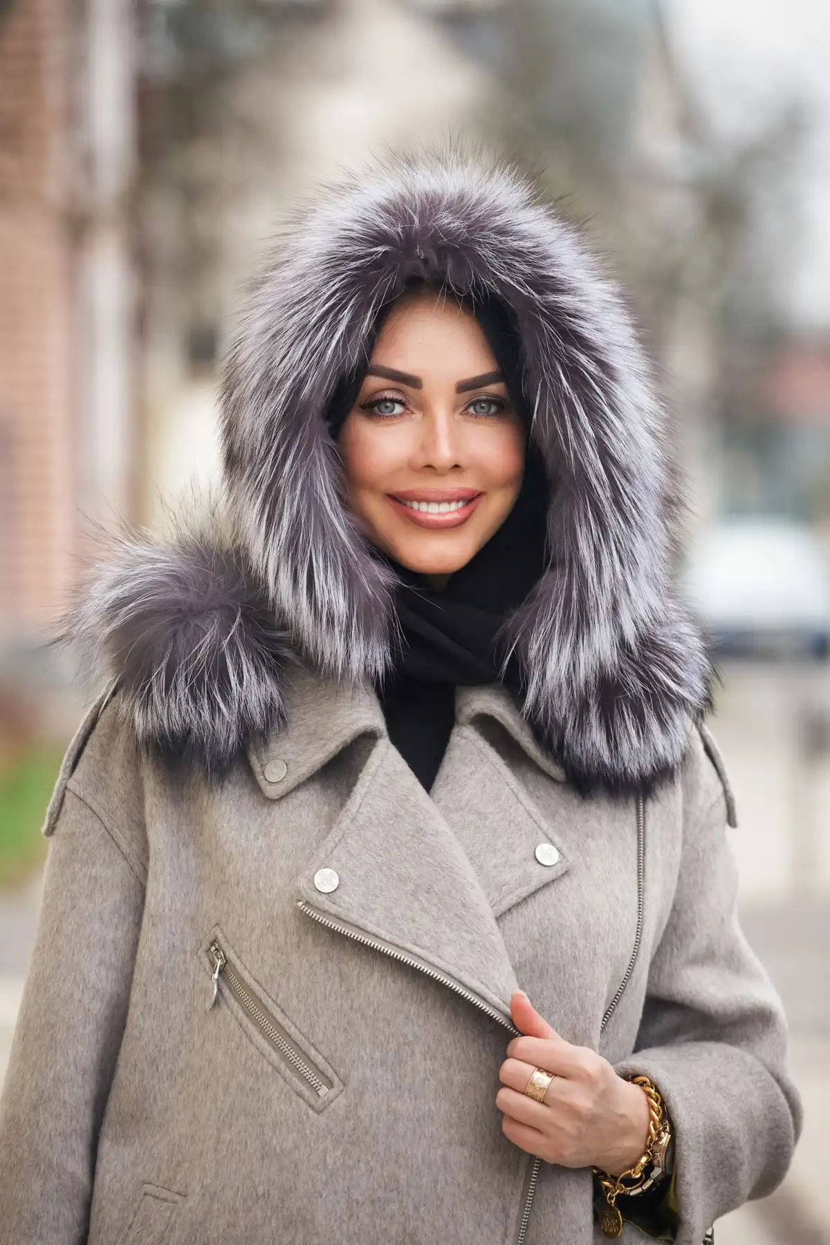 Капоры с натуральным мехом